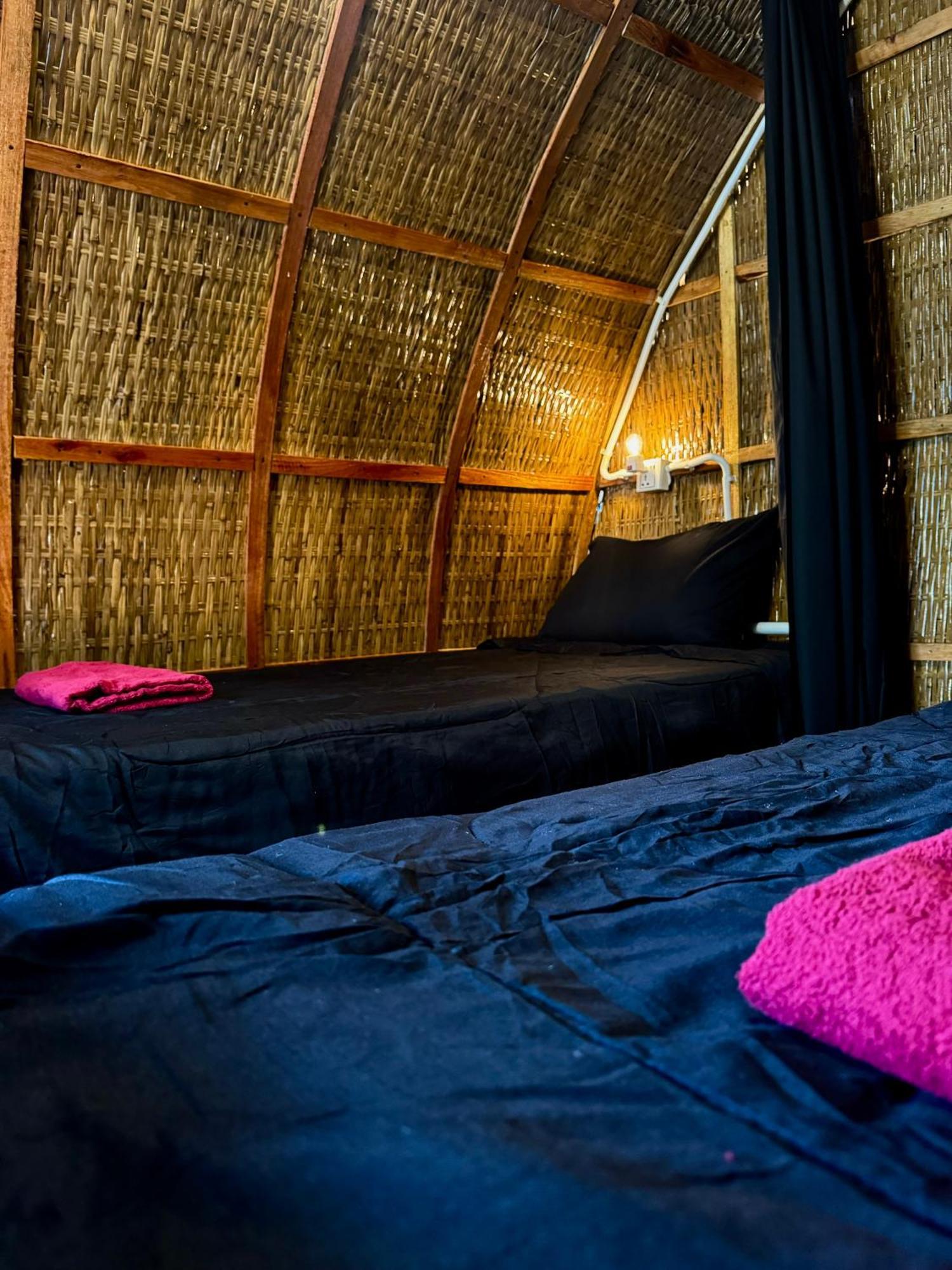 Rafikis Retreat Hostel Derm Tkov Village ภายนอก รูปภาพ